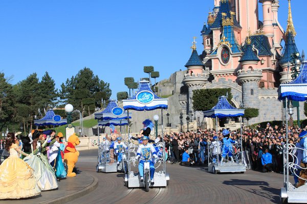 DISNEYLAND PARIS 25 ANOS, A VIAGEM! PARTE III – We meet and now we