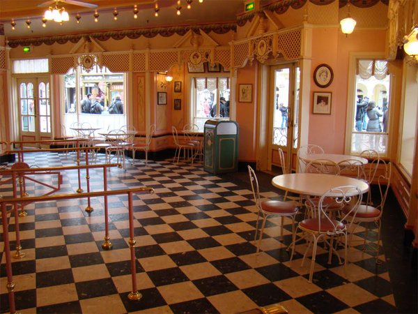 The Gibson Girl Ice Cream Parlor, Disney Wiki