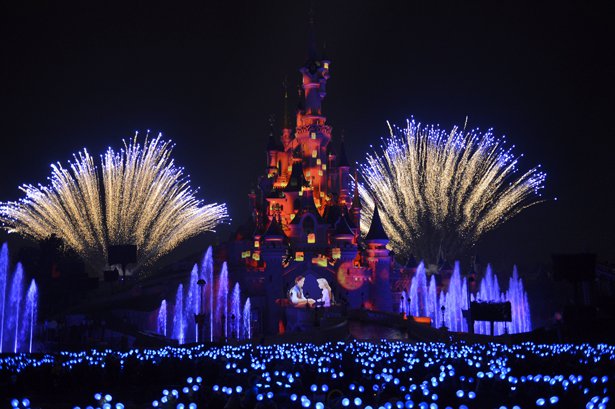 Launch DLP 20 Extended – Review New Scenes Disney Dreams & Disney Light ...